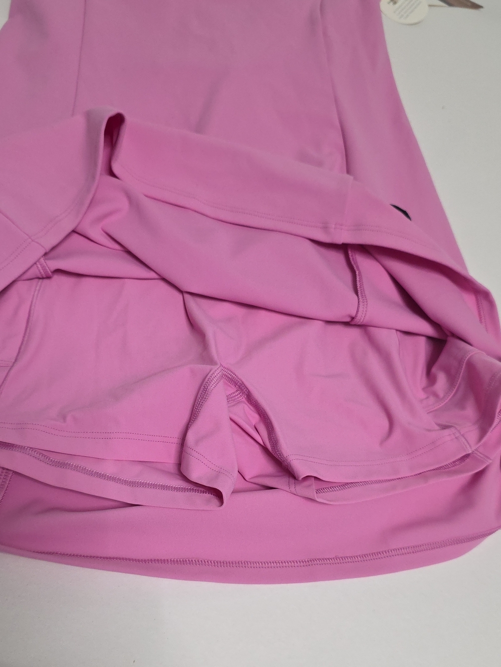 NWT Women's Vuori "ONE SHOT TENNIS DRESS" in Azealea Pink Size Small - Picture 3 of 7